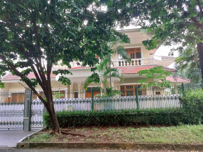 Rumah Disewakan di Pondok Indah Jakarta Selatan